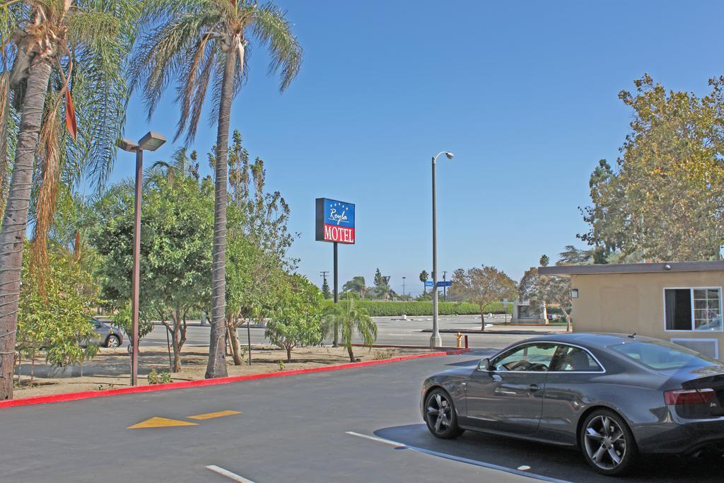Motel Royla Pomona